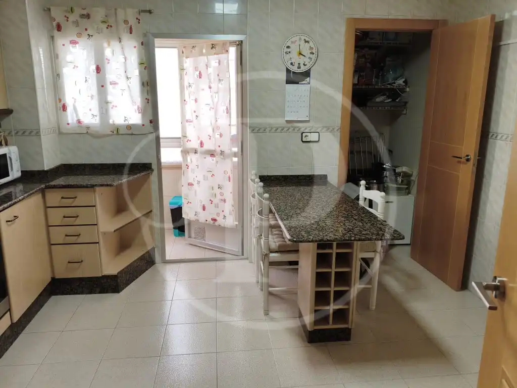 Cocina de Apartamento en venta en Mislata con Aire acondicionado y Balcón