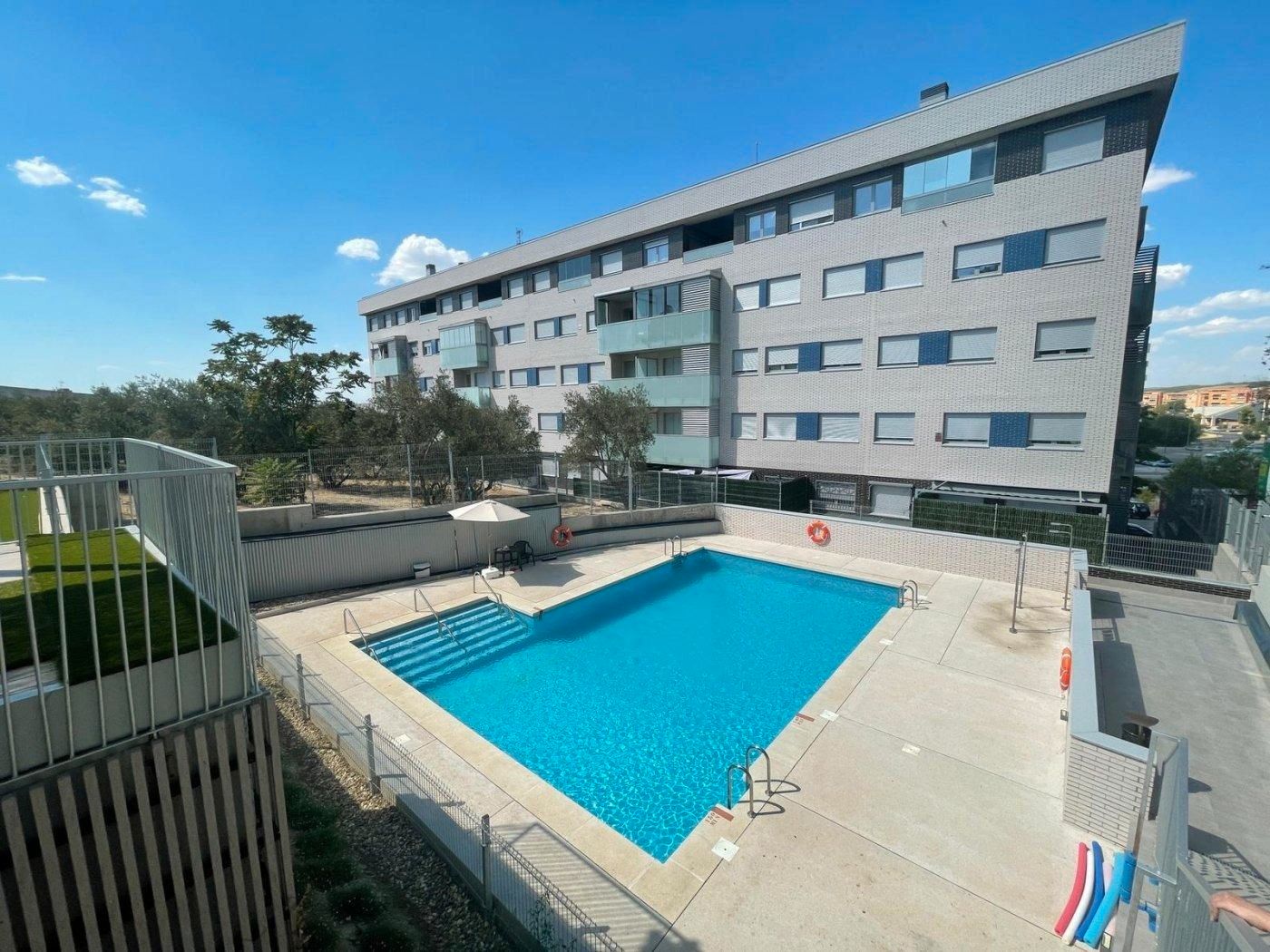 Piscina de Pis en venda en Arganda del Rey amb Calefacció, Terrassa i Traster