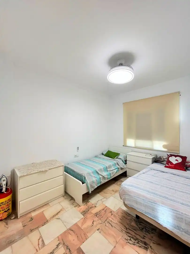 Dormitori de Casa o xalet en venda en Tocina amb Aire condicionat, Terrassa i Moblat