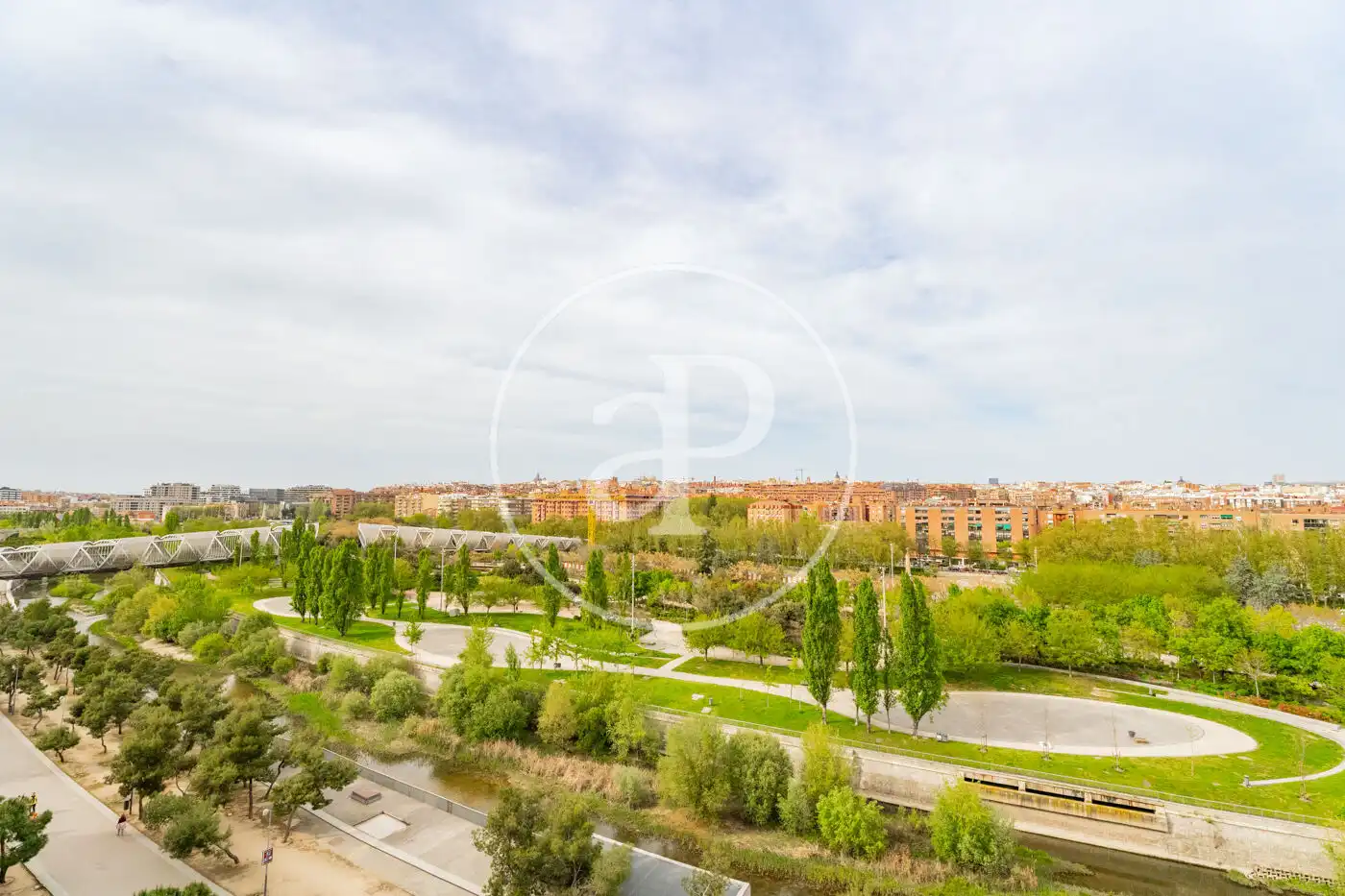 Vista exterior de Ático en venta en Madrid con Calefacción y Terraza