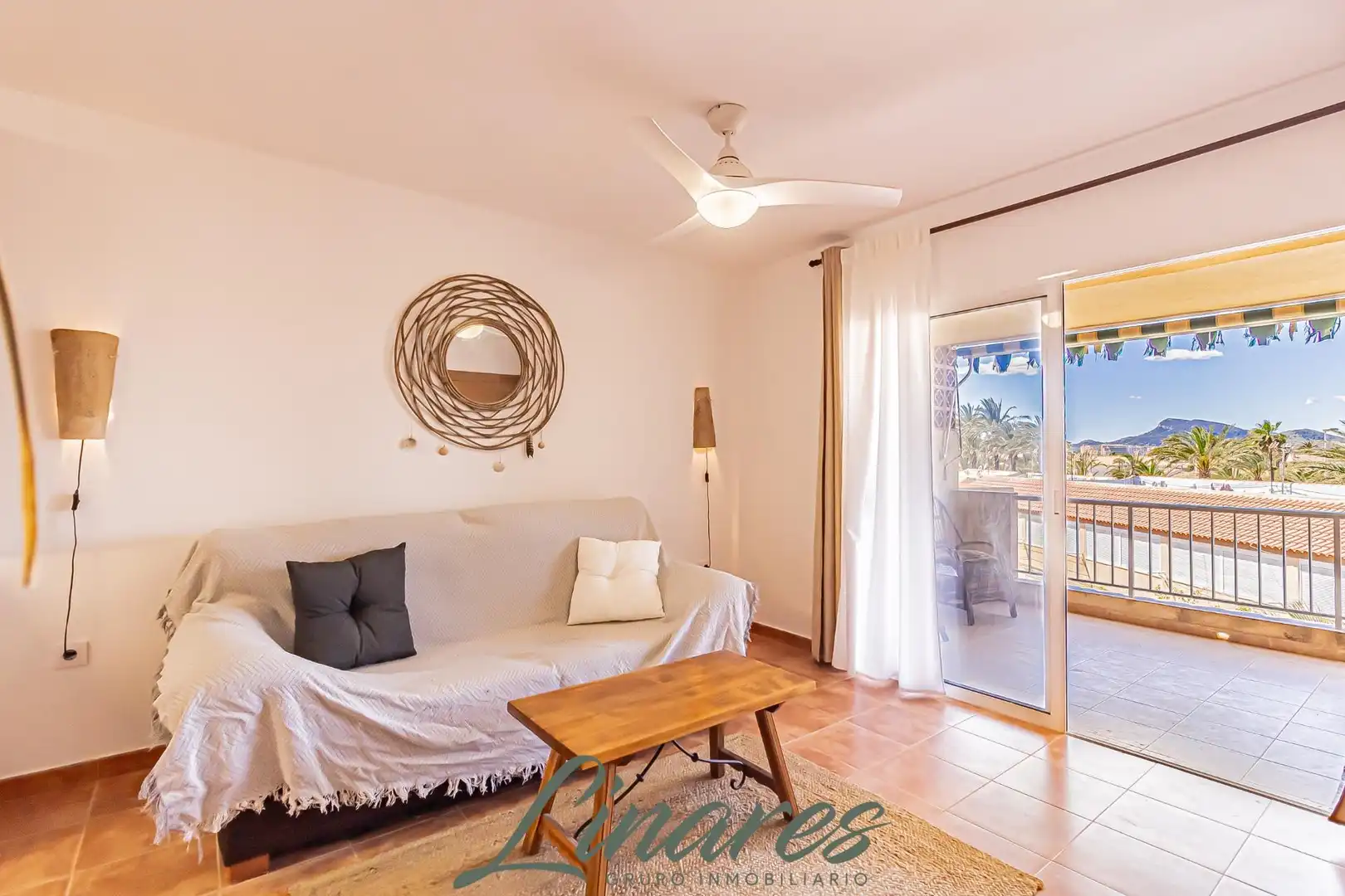Sala d'estar de Apartament en venda en La Manga del Mar Menor amb Terrassa