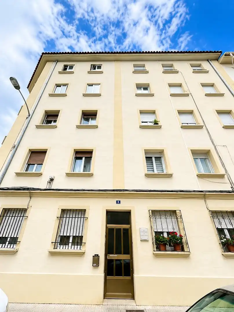 Exterior view of Flat for sale in Burlada / Burlata  with Heating