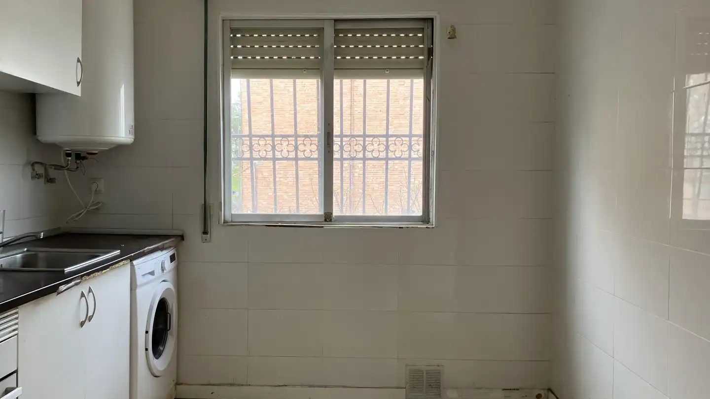 Kitchen of Flat for sale in Madrid