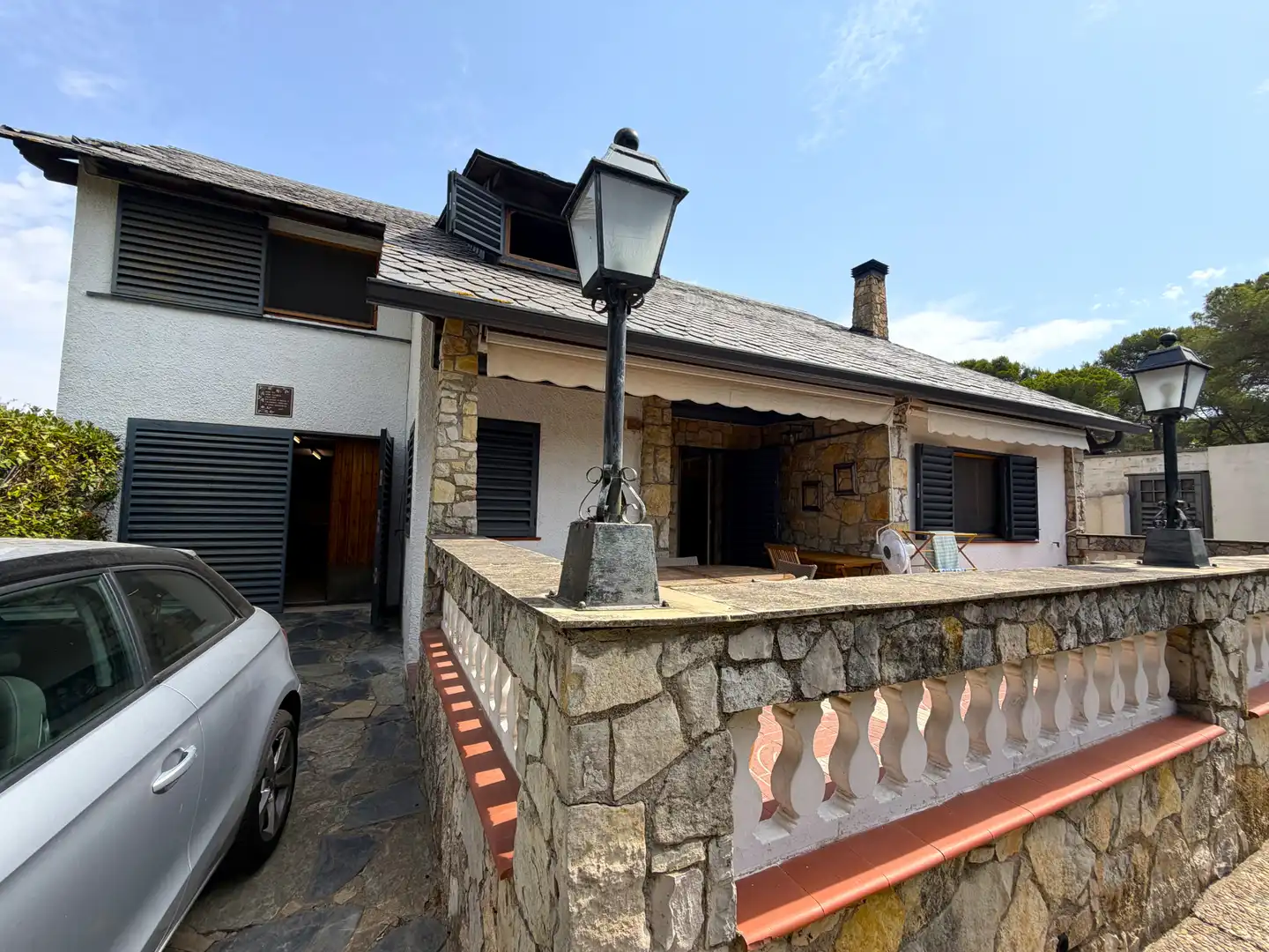 Vista exterior de Finca rústica en venda en Mediona amb Jardí privat, Parquet i Terrassa