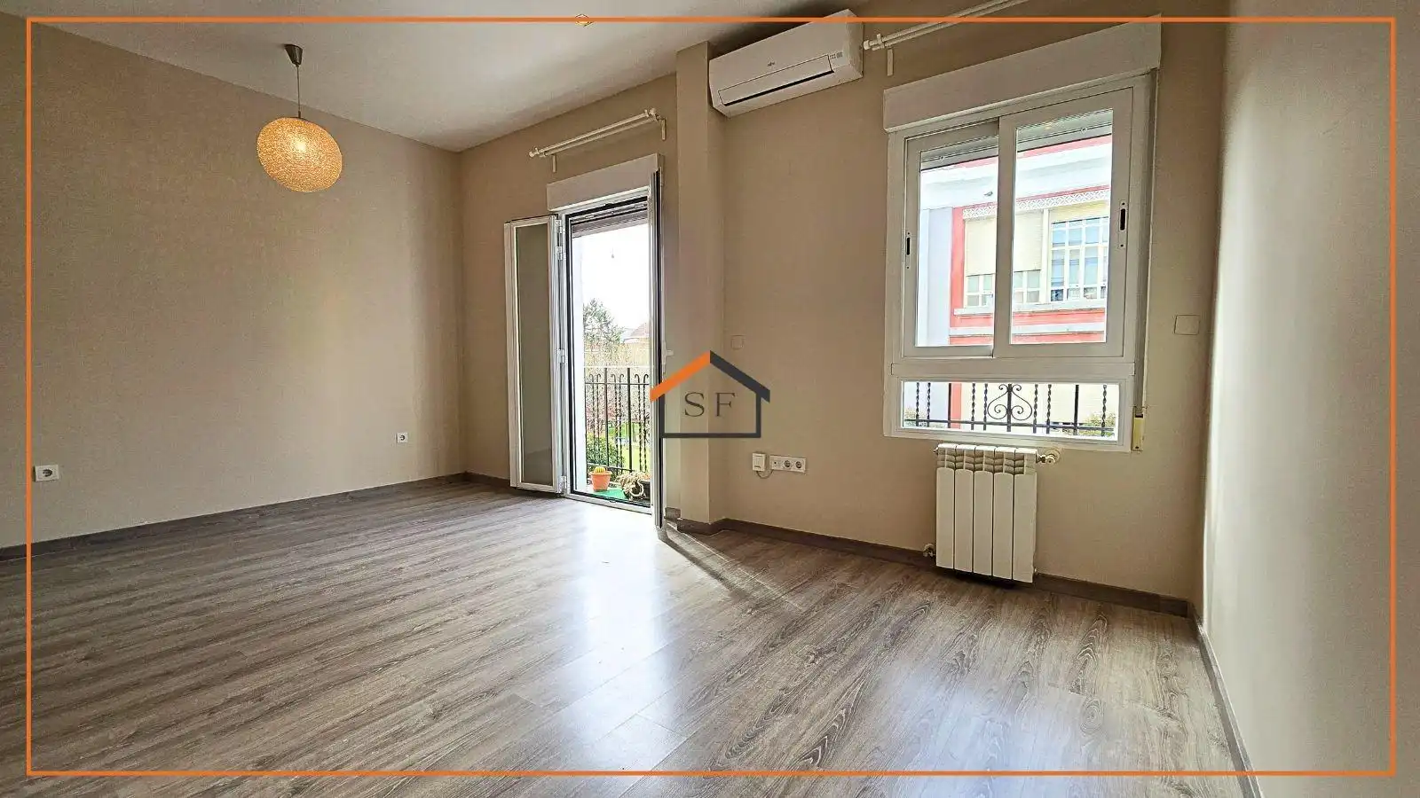 Vista exterior de Pis de lloguer en  Madrid Capital amb Aire condicionat, Calefacció i Balcó