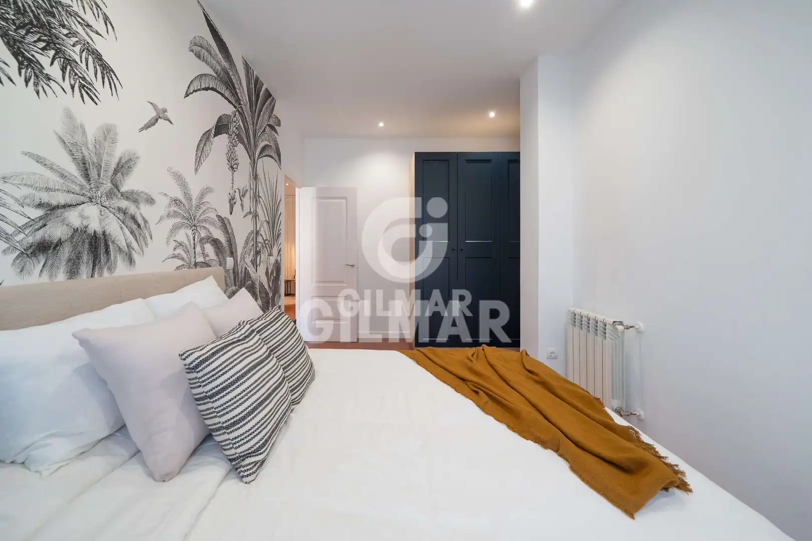 Bedroom of Flat for sale in Madrid  with Heating