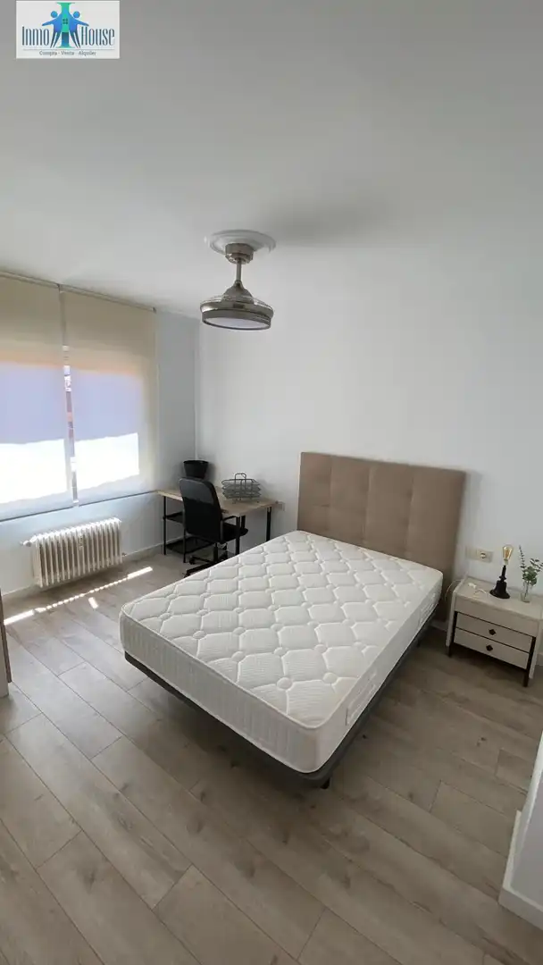Habitación de Piso de alquiler en Albacete con Aire acondicionado, Calefacción y Terraza