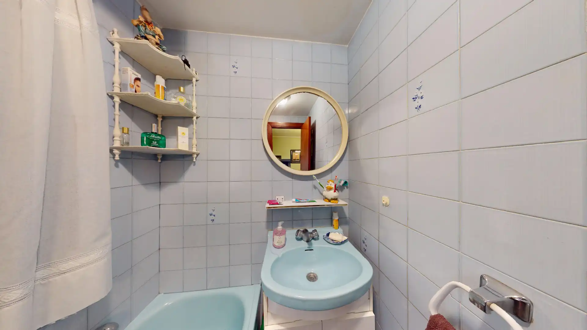 Bathroom of Flat for sale in Portugalete  with Heating and Balcony