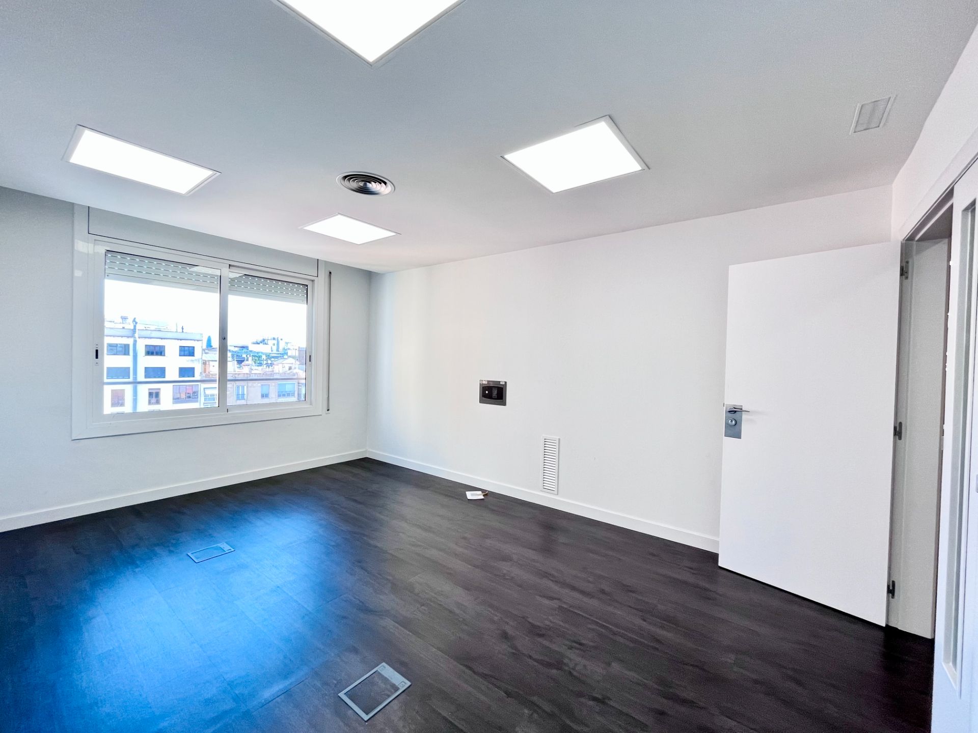 Oficina de lloguer en  Barcelona Capital amb Aire condicionat i Calefacció