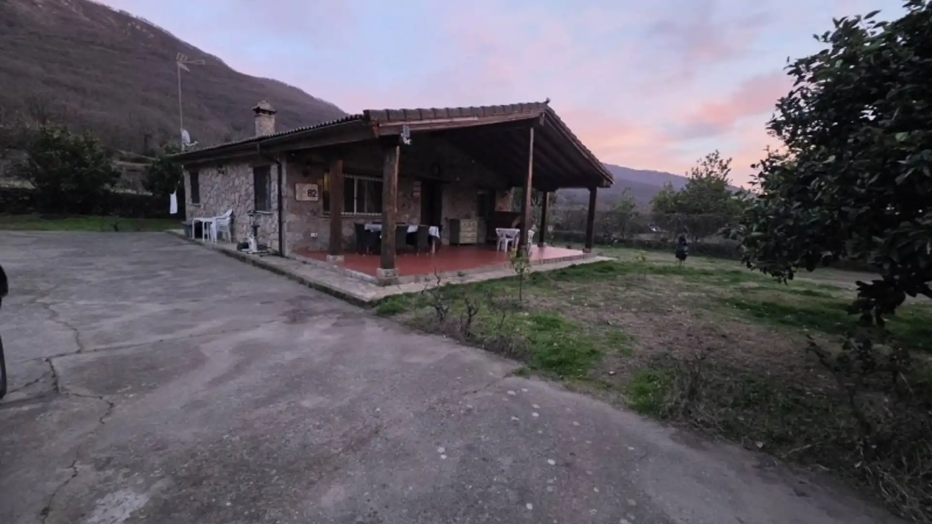 Exterior view of Houses for sale in Plasencia  with Heating and Storage room