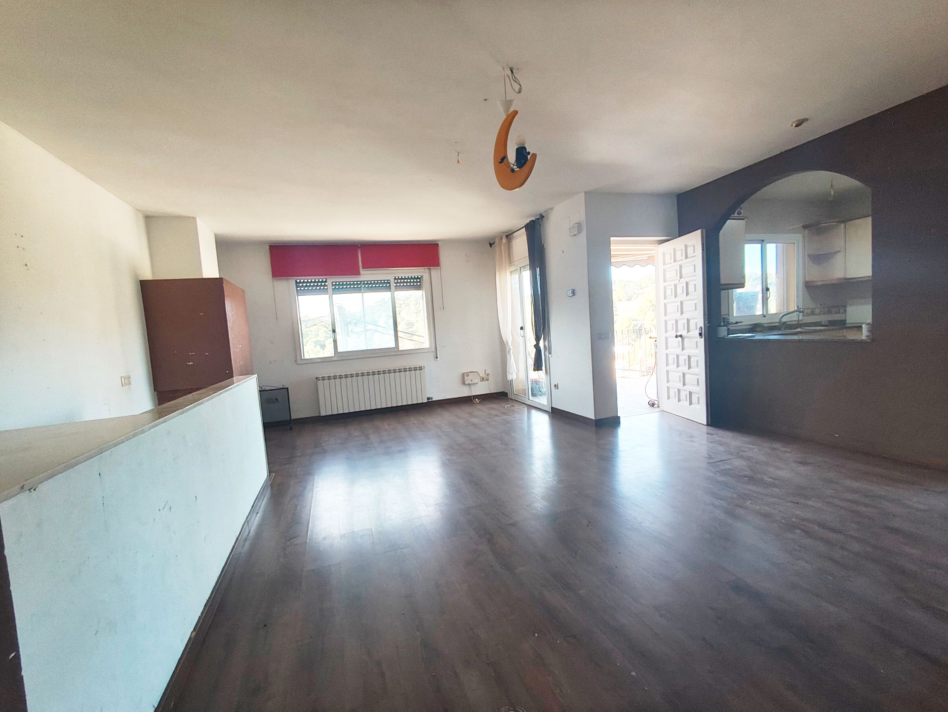 Living room of House or chalet for sale in El Bruc  with Parquet flooring, Storage room and Oven