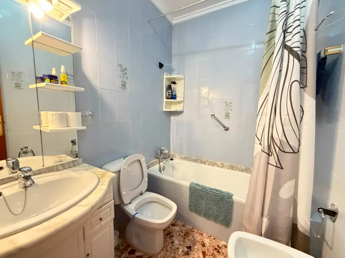 Badezimmer von Einfamilien-Reihenhaus zum Verkauf in Los Alcázares mit Klimaanlage, Abstellraum und Möbliert