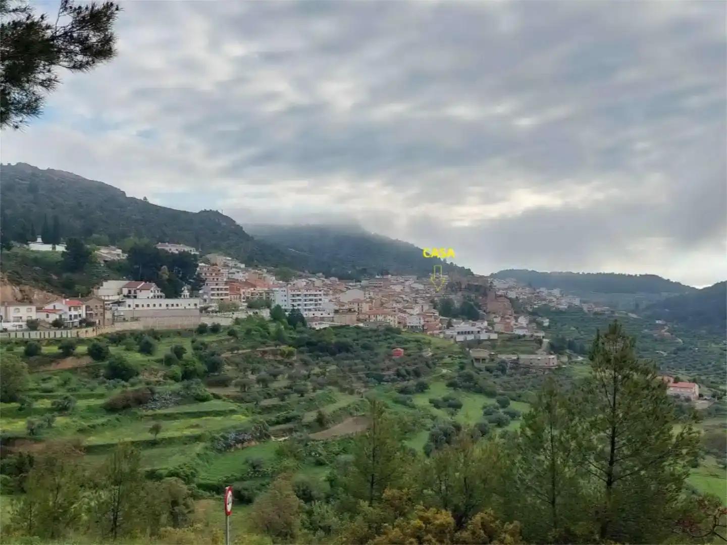 Vista exterior de Casa adosada en venta en Yeste, Albacete