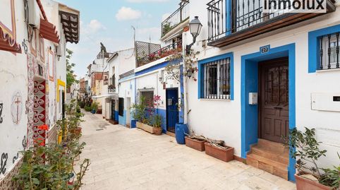 Foto 2 de Casa o chalet en venta en San Antonio, Casco Antiguo - Sta. Cruz - Ayuntamiento, Alicante / Alacant