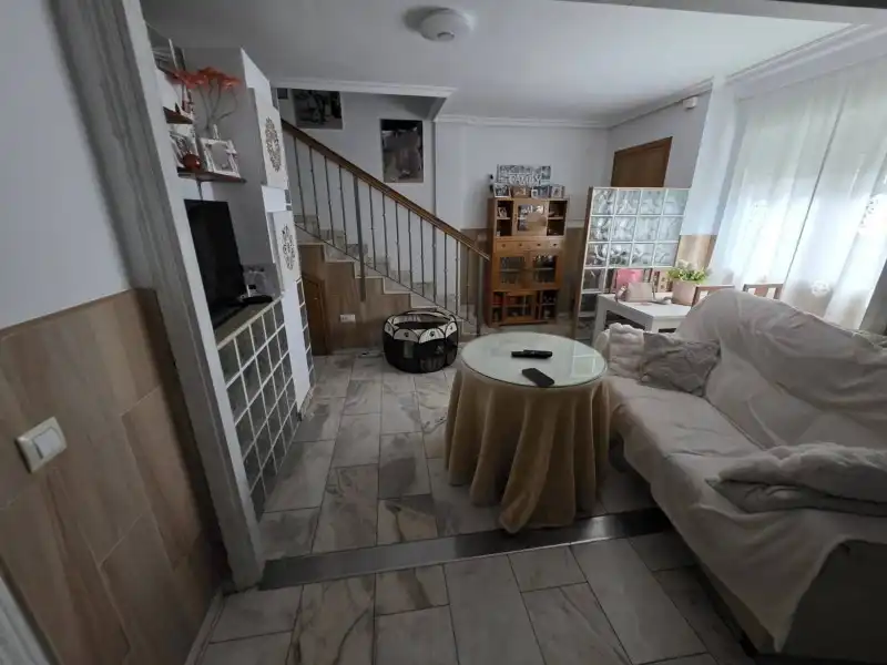 Casa o xalet en venda en Plasencia amb Aire condicionat, Jardí privat i Terrassa