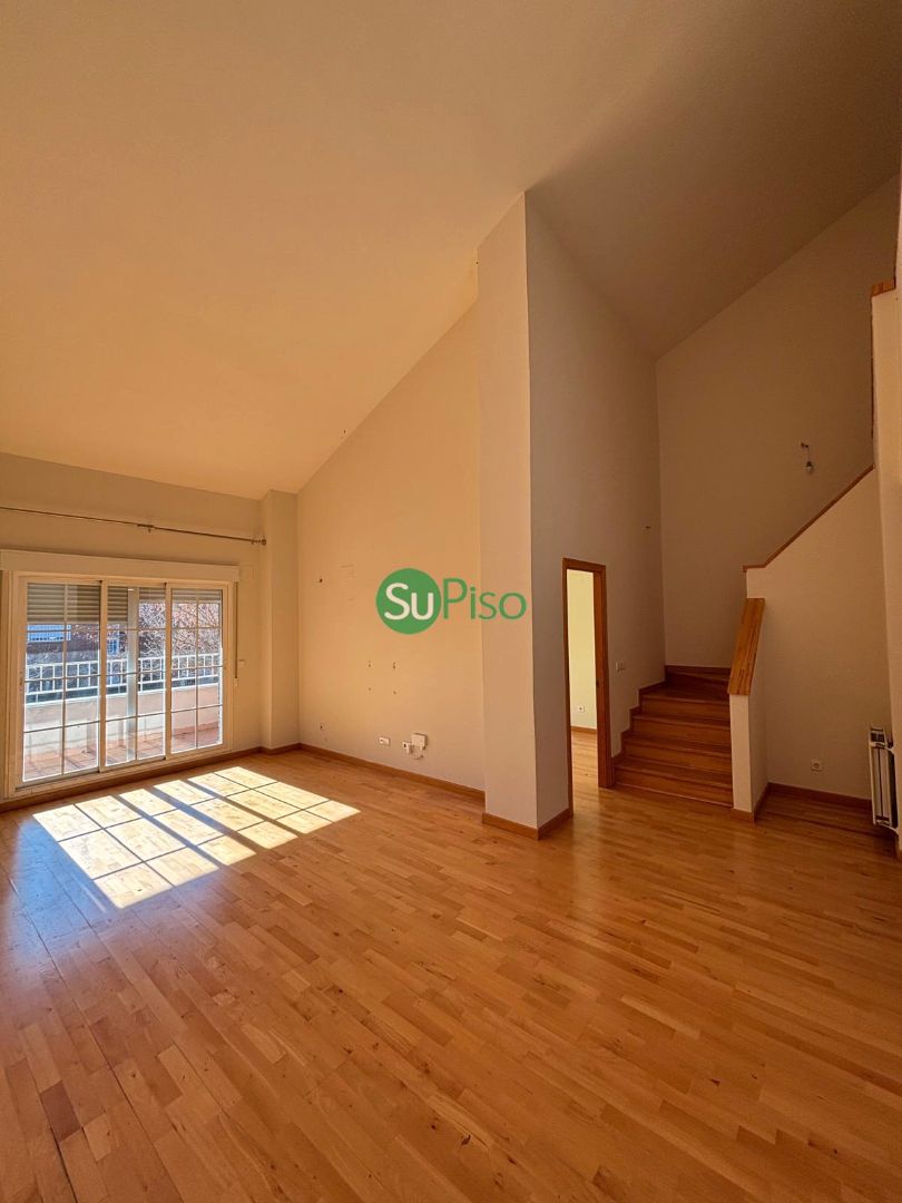 Living room of Flat for sale in Illescas  with Heating, Terrace and Storage room