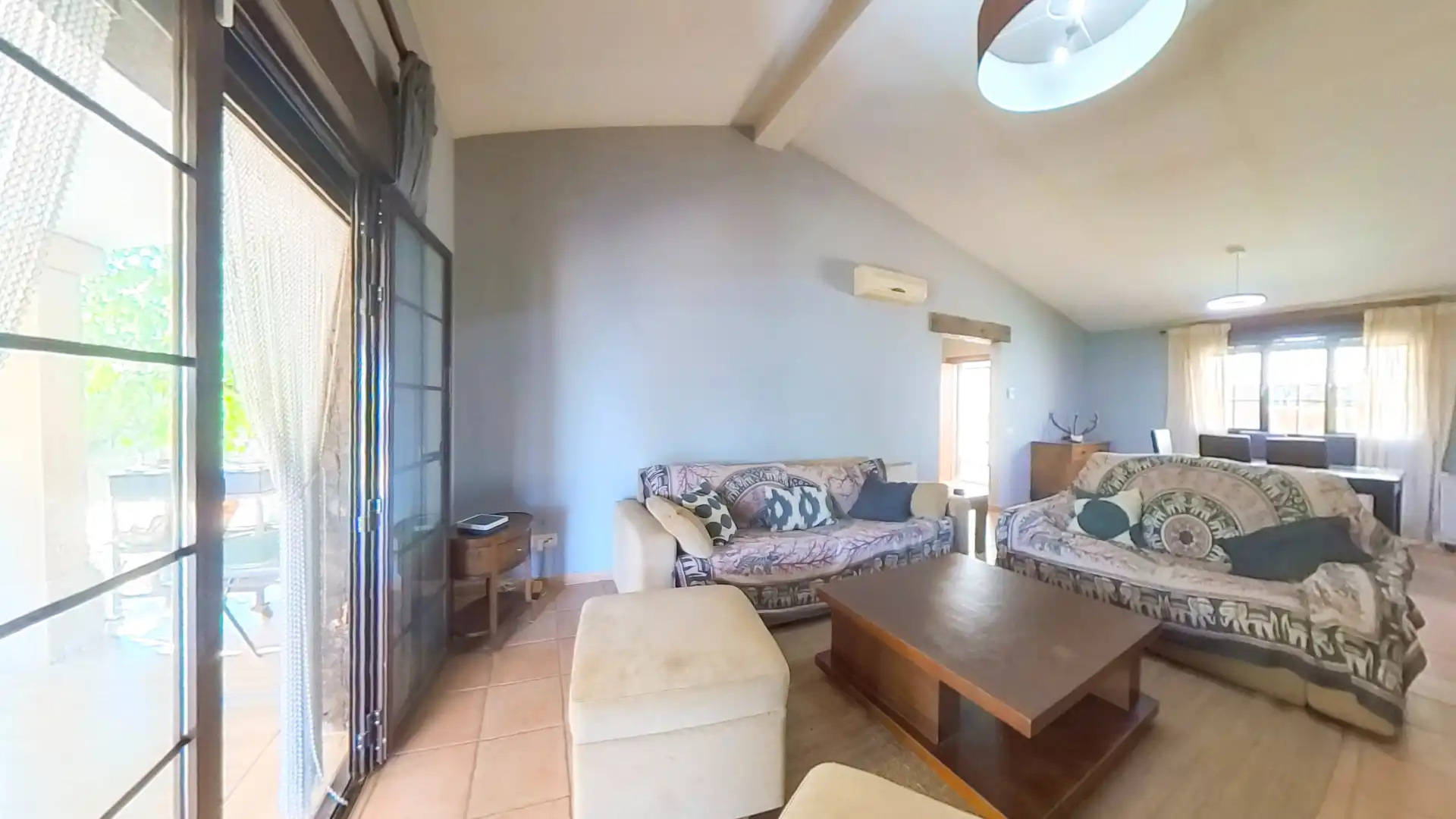 Sala d'estar de Casa o xalet en venda en Galapagar amb Aire condicionat, Jardí privat i Forn
