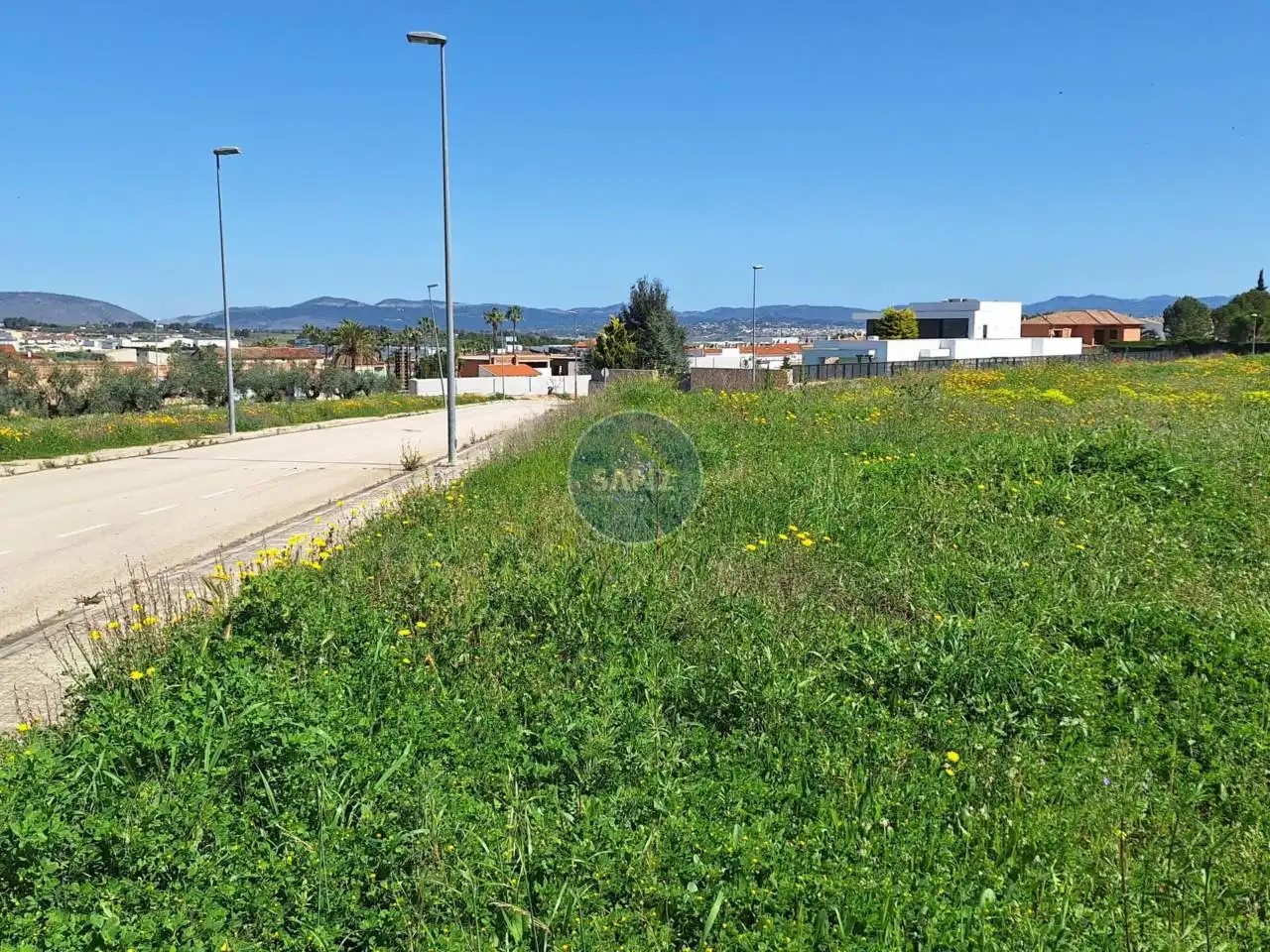 Terreny residencial en venda a Tren