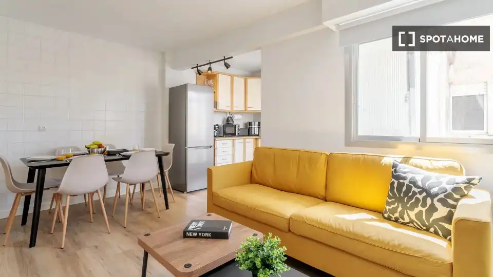 Living room of Flat for rent in Alicante / Alacant  with Air Conditioner, Heating and Furnished