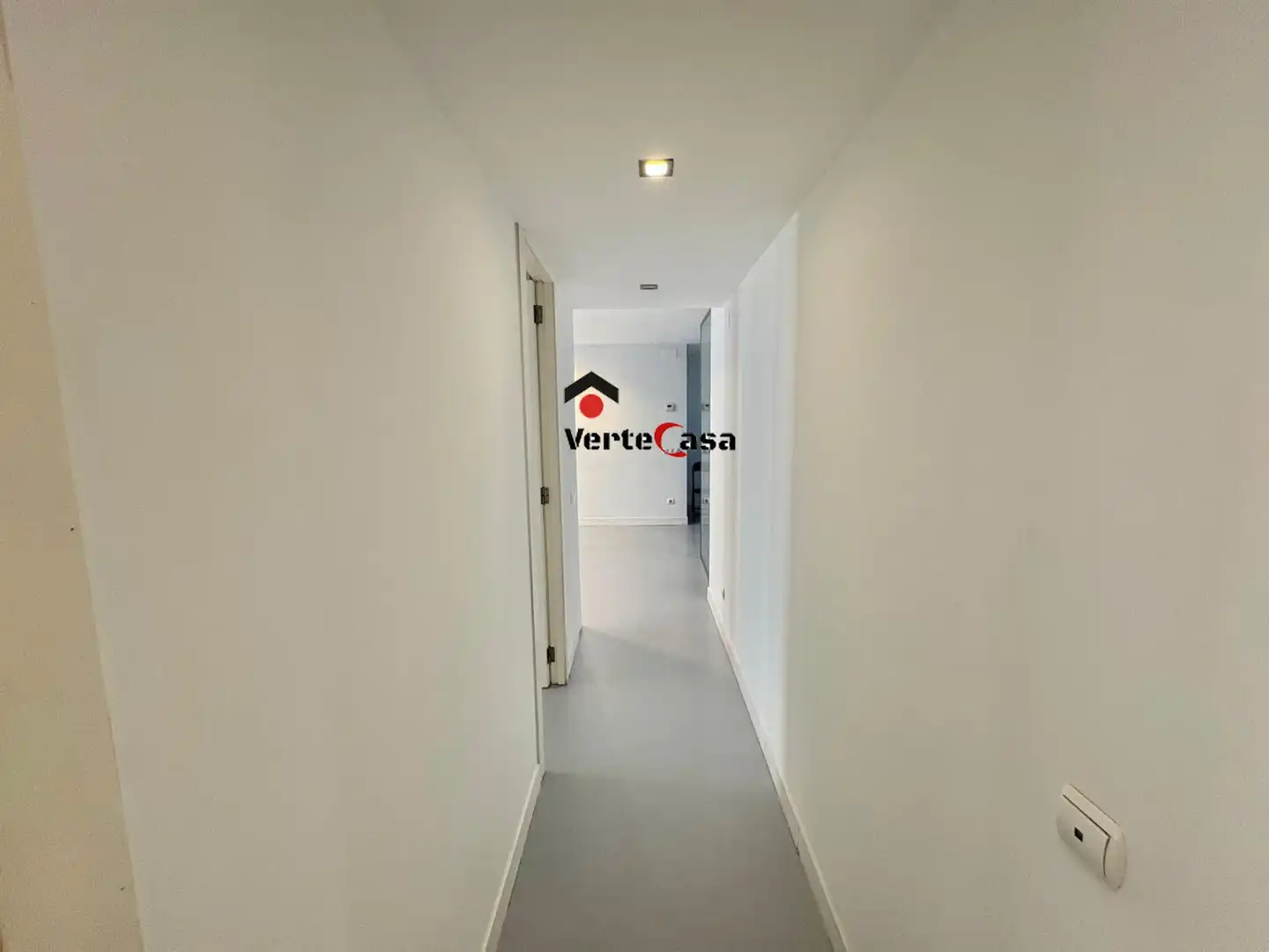 Wohnung zur Miete in Valencia mit Klimaanlage, Heizung und Balkon