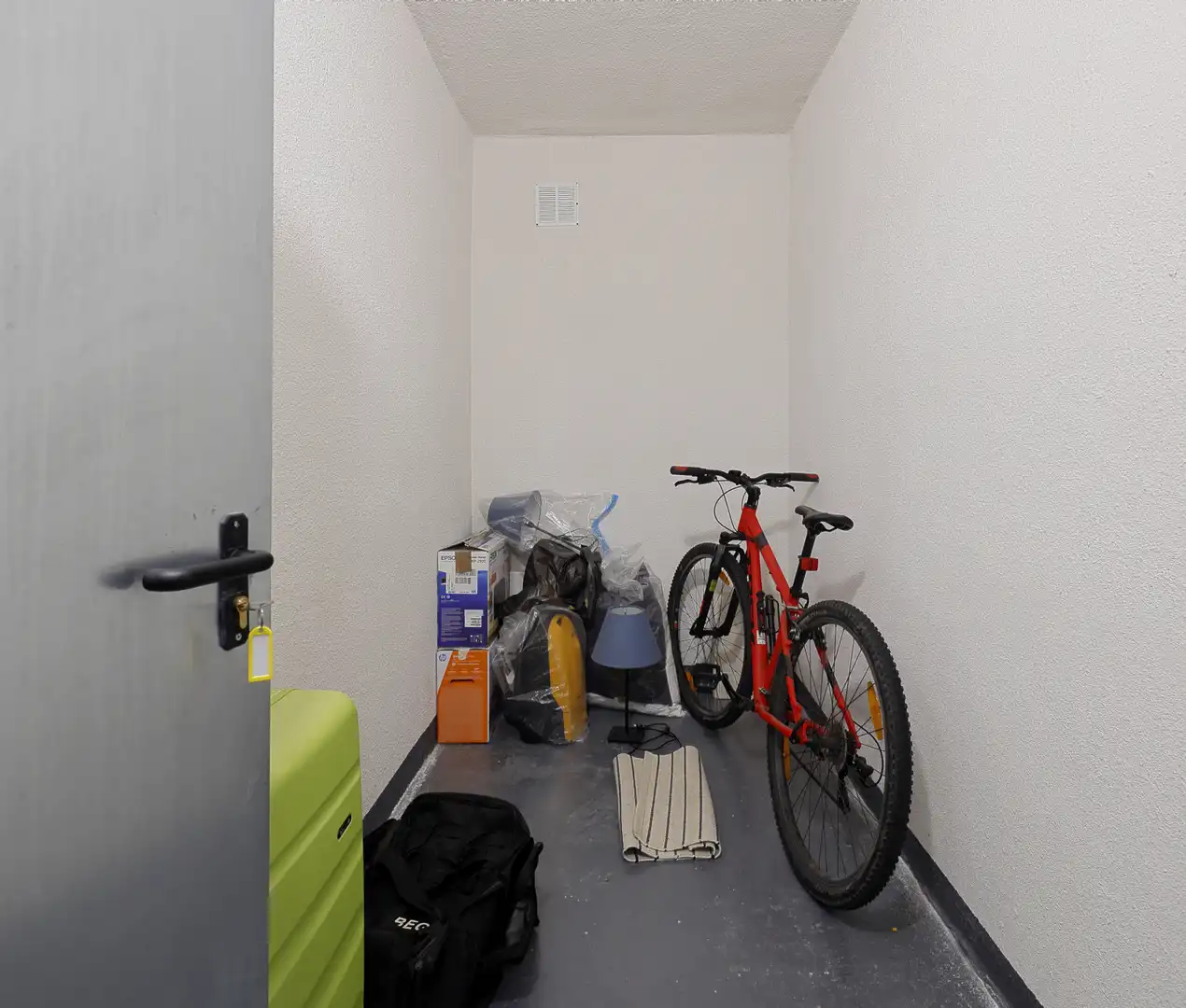 Flat for sale in Oviedo - POSTIGO BAJO, 28, Casco Histórico