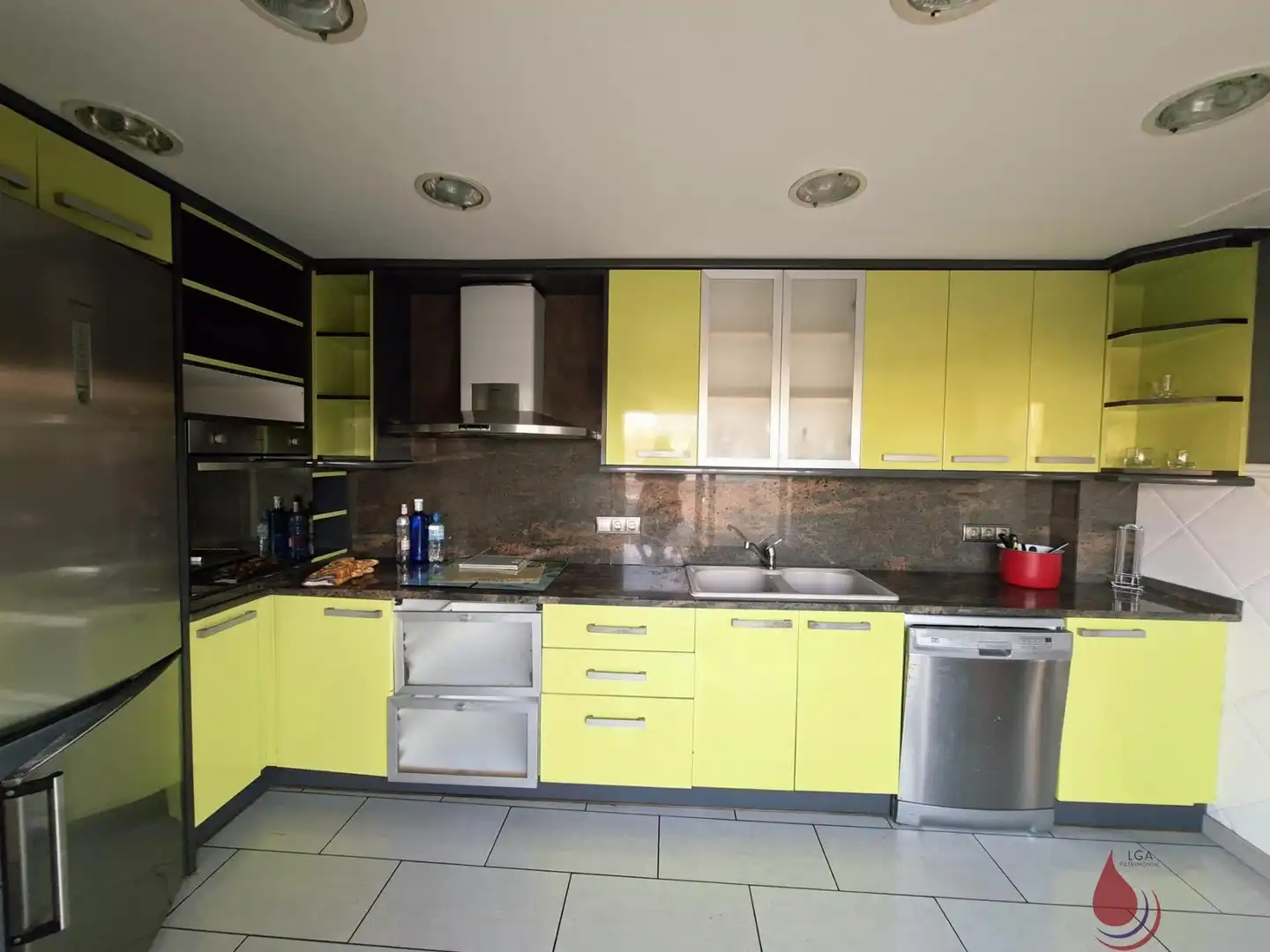 Kitchen of Attic for sale in El Vendrell  with Air Conditioner, Heating and Terrace