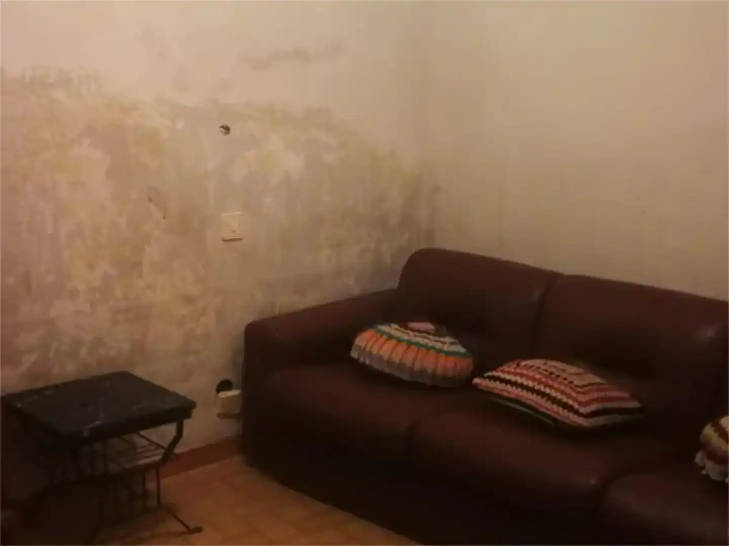 Sala d'estar de Casa adosada en venda en La Puebla de Montalbán, Toledo