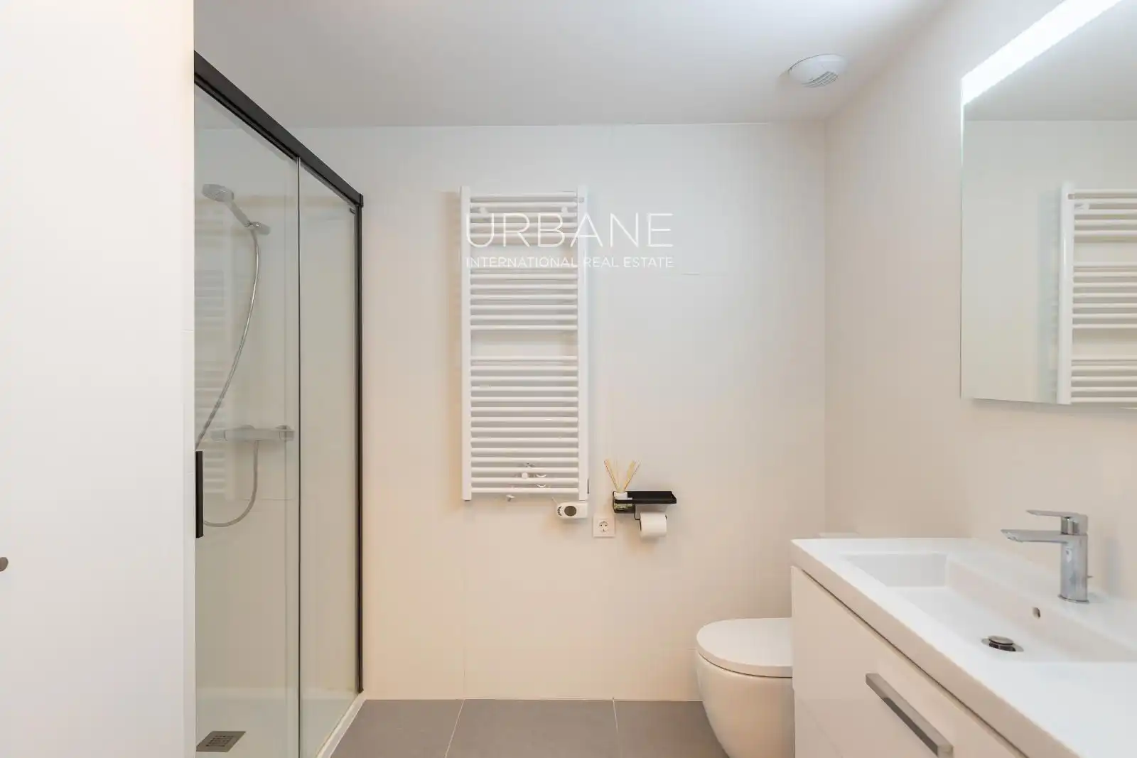 Wohnung zur Miete in de Ramon Turro, Diagonal Mar i el Front Marítim del Poblenou