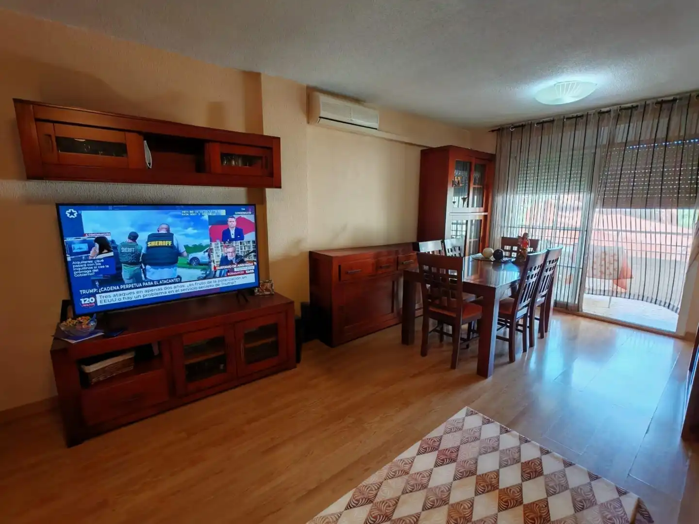 Wohnzimmer von Wohnung zum Verkauf in Móstoles mit Heizung, Parkett und Terrasse