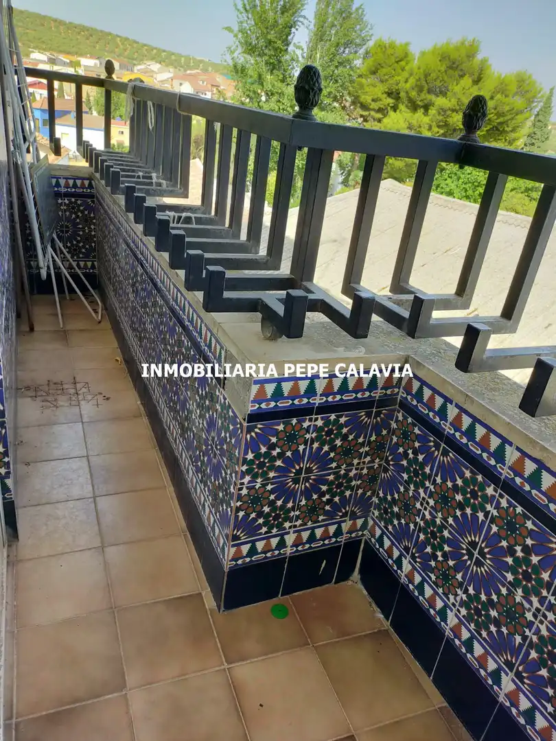 Vista exterior de Dúplex en venta en Ibros con Aire acondicionado, Terraza y Balcón