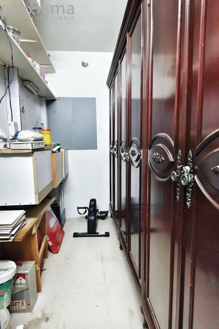 Piso en venta en Sevilla con Aire acondicionado, Trastero y Piscina comunitaria