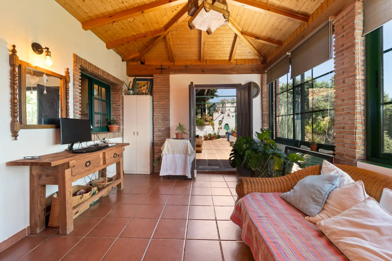 Casa rústica con piscina en venta en Valtocado - La Alquería - La Atalaya, imagen 8