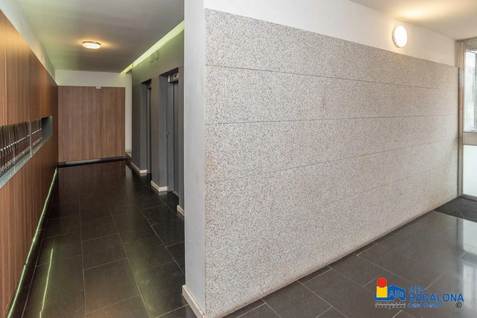 Piso en venta en Badalona con Aire acondicionado, Calefacción y Jardín privado