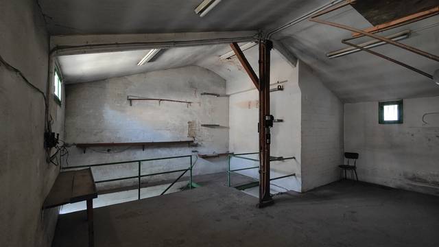 Local comercial en Venta en Calle Joaquín Cayón en El Parque - Zapatón