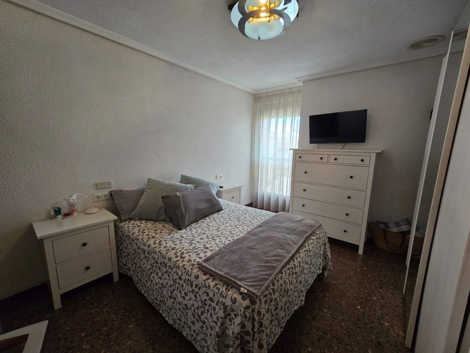 Bedroom of Flat for sale in Elche / Elx  with Air Conditioner, Storage room and Balcony