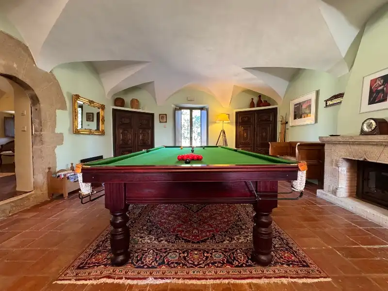 Piscina de Finca rústica en venta en Ullastret con Aire acondicionado, Calefacción y Jardín privado