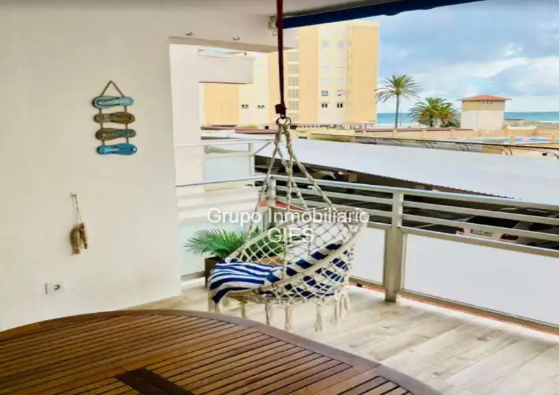 Apartament amb piscina en venda a Avenida de las Gaviotas 15, imagen 2