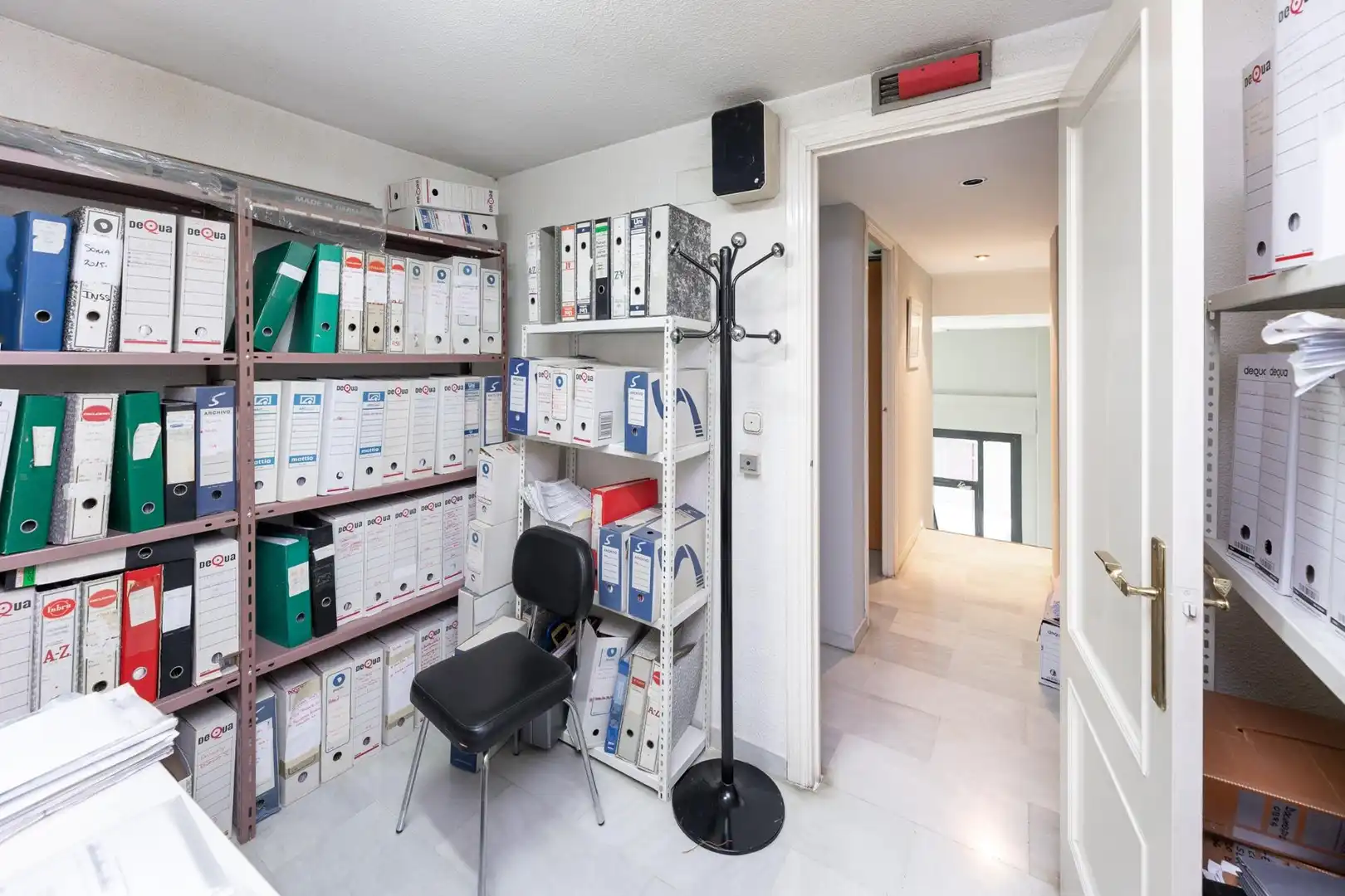 Business premises for sale in Calle Nazaríes 4, imagen 22