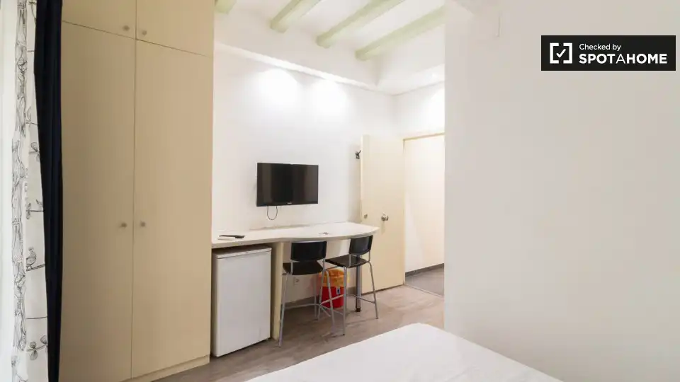 Flat to rent in Ciutat Vella, imagen 5