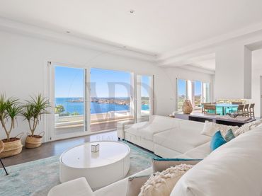 Casa amb piscina en venda a Cala Vedella-Cala Tarida