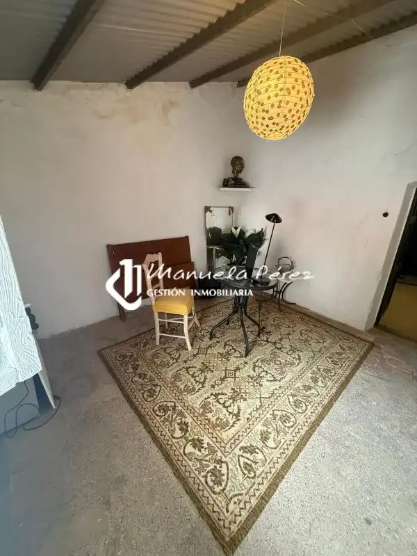 Casa o xalet en venda en Sierra de Fuentes amb Traster