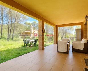 Jardí de Casa adosada en venda en Olivella amb Calefacció, Jardí privat i Terrassa