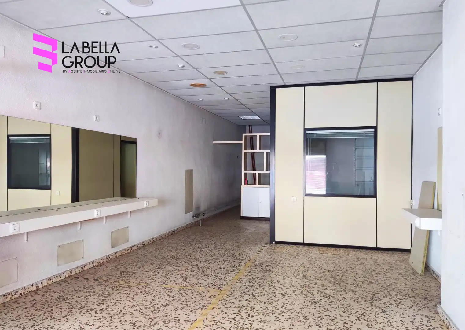 Business premises for sale in Calle Madrid, imagen 2