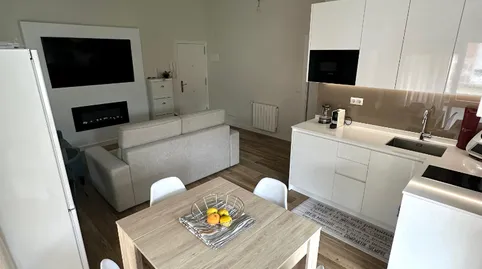 Foto 2 de Apartamento de alquiler en Avenida de la Libertad, 81, Zona Playa, Laredo