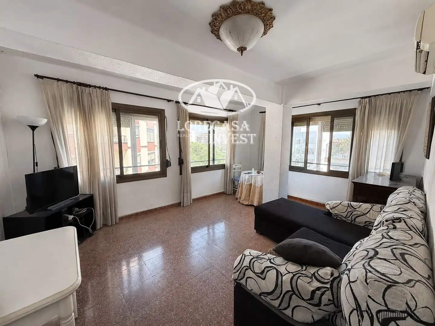 Living room of Flat for sale in  Palma de Mallorca  with Air Conditioner, Terrace and Furnished