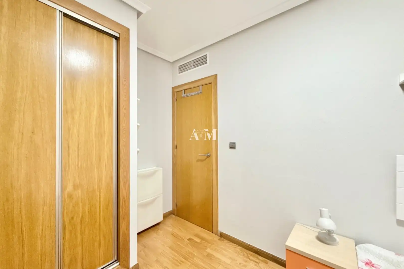 Apartament de lloguer en Torrevieja amb Aire condicionat, Calefacció i Terrassa