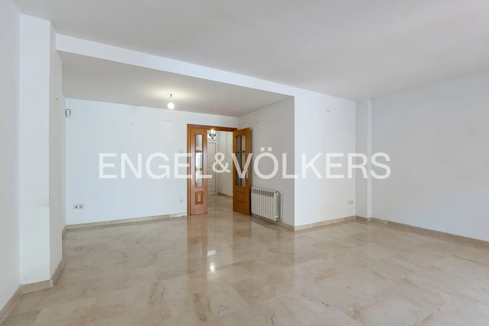 Maison mitoyenne avec piscine à vendre à Nou Eixample Nord, imagen 12