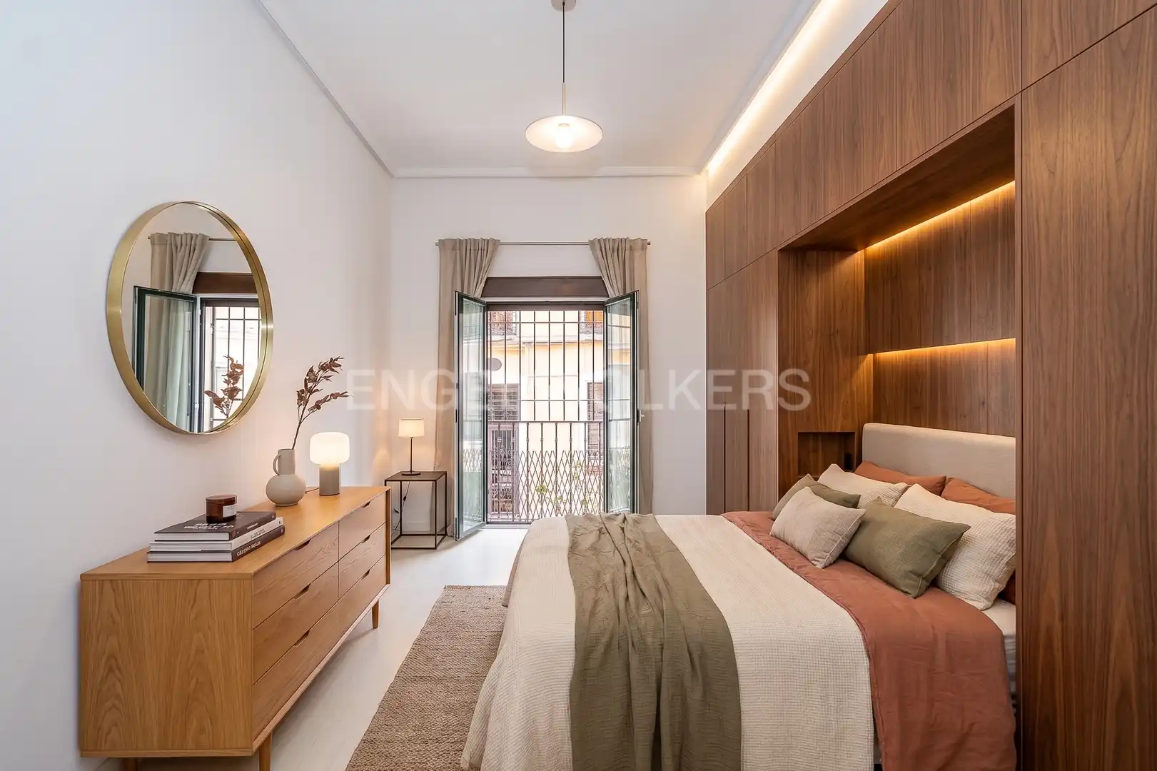 Schlafzimmer von Wohnung zum Verkauf in Madrid mit Heizung und Balkon