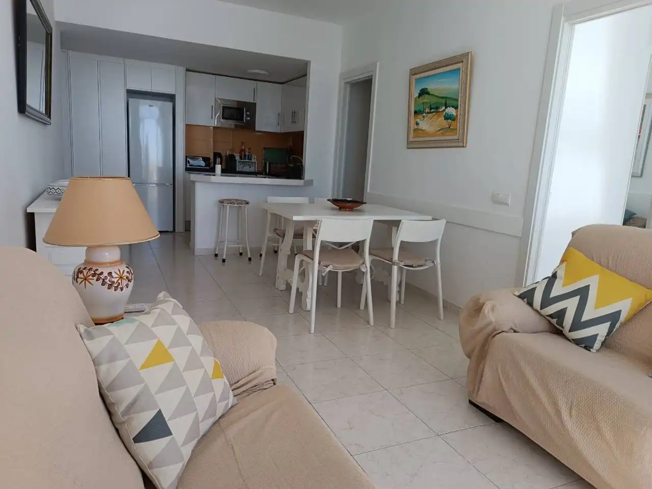 Wohnzimmer von Wohnungen zur Miete in Benalmádena mit Klimaanlage, Terrasse und Möbliert