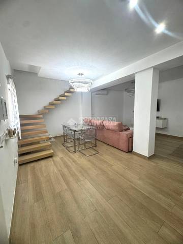 Casa-chalet en Venta en Torresoto - Agrimensor